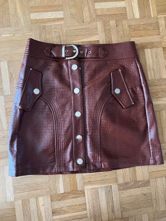 Topshop kurzer Leder Rock / Jupe in braun / Größe 40