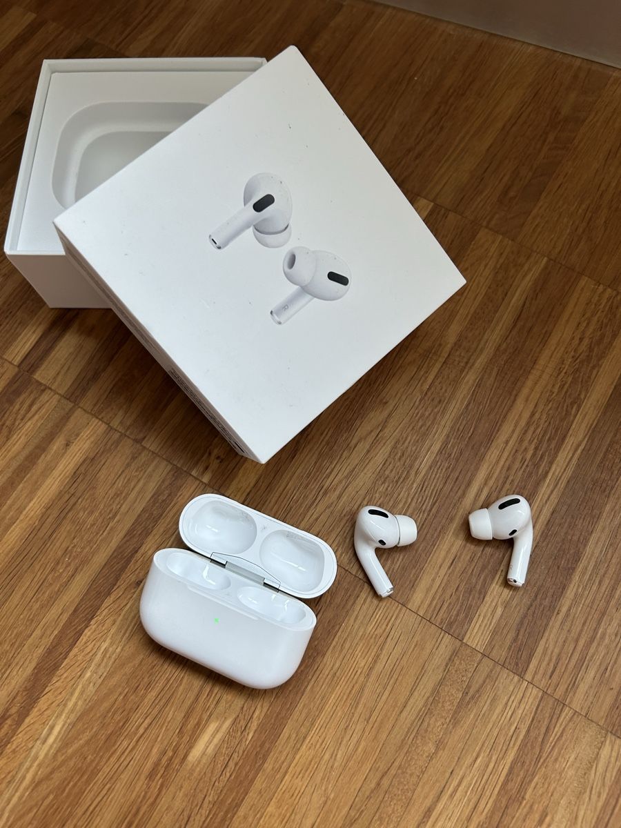 Apple Kopfhörer: Apple AirPods Pro mit Ladecase – Gebraucht aus Wettswil von Jules87