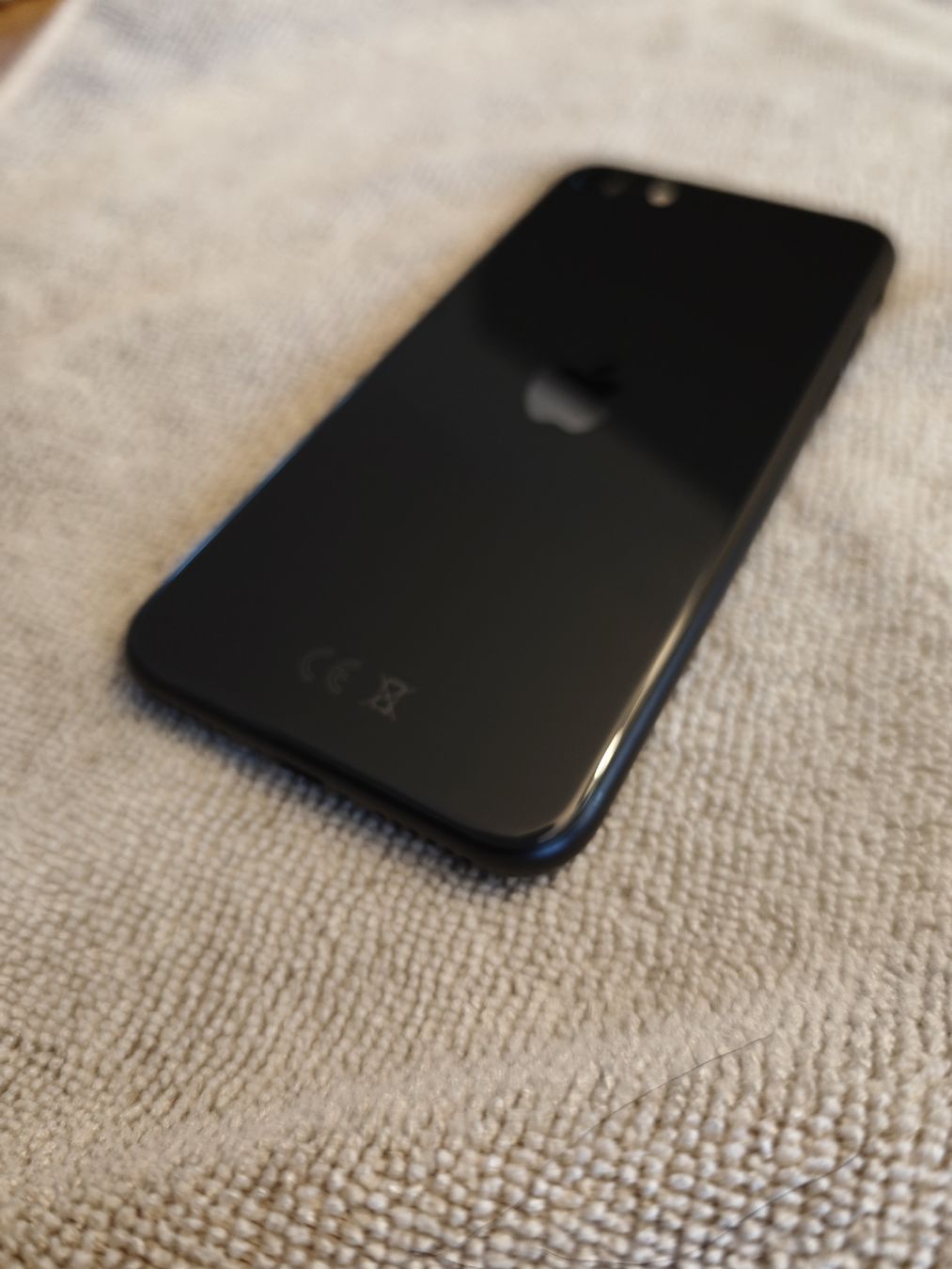 Apple Telefoni cellulari / Smartphones: Apple iPhone SE 2020 - 64 GB – Usato da Volketswil venduto da Dbx_856 3