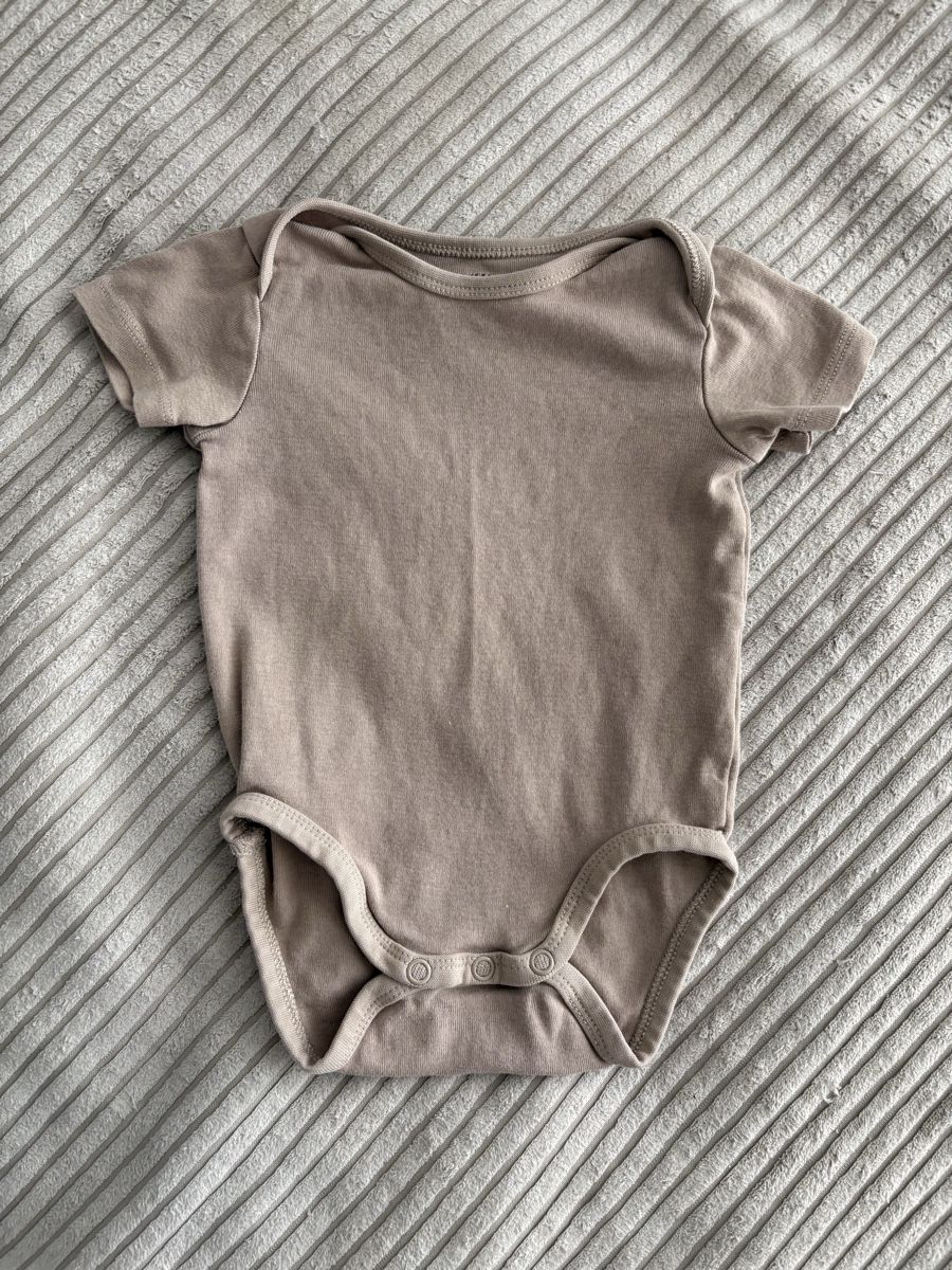 H&M Sous-vêtements: Baby Body Gr. 68 – D'occasion à Wittenbach par xlavieestbelle