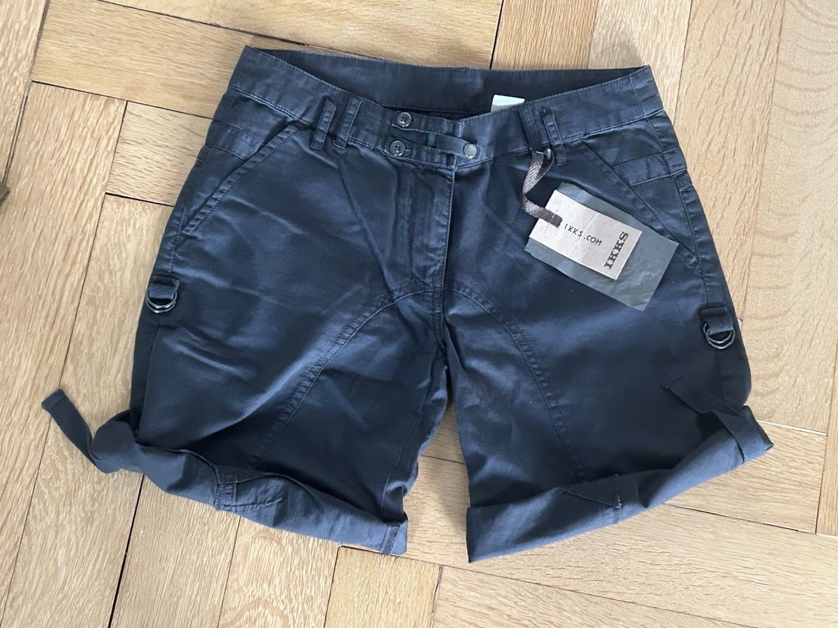 IKKS Pantaloni: Bermuda- short IKKS neuf  – Nuovo e nell'imballaggio originale da Neuchâtel venduto da Yaya2020 1