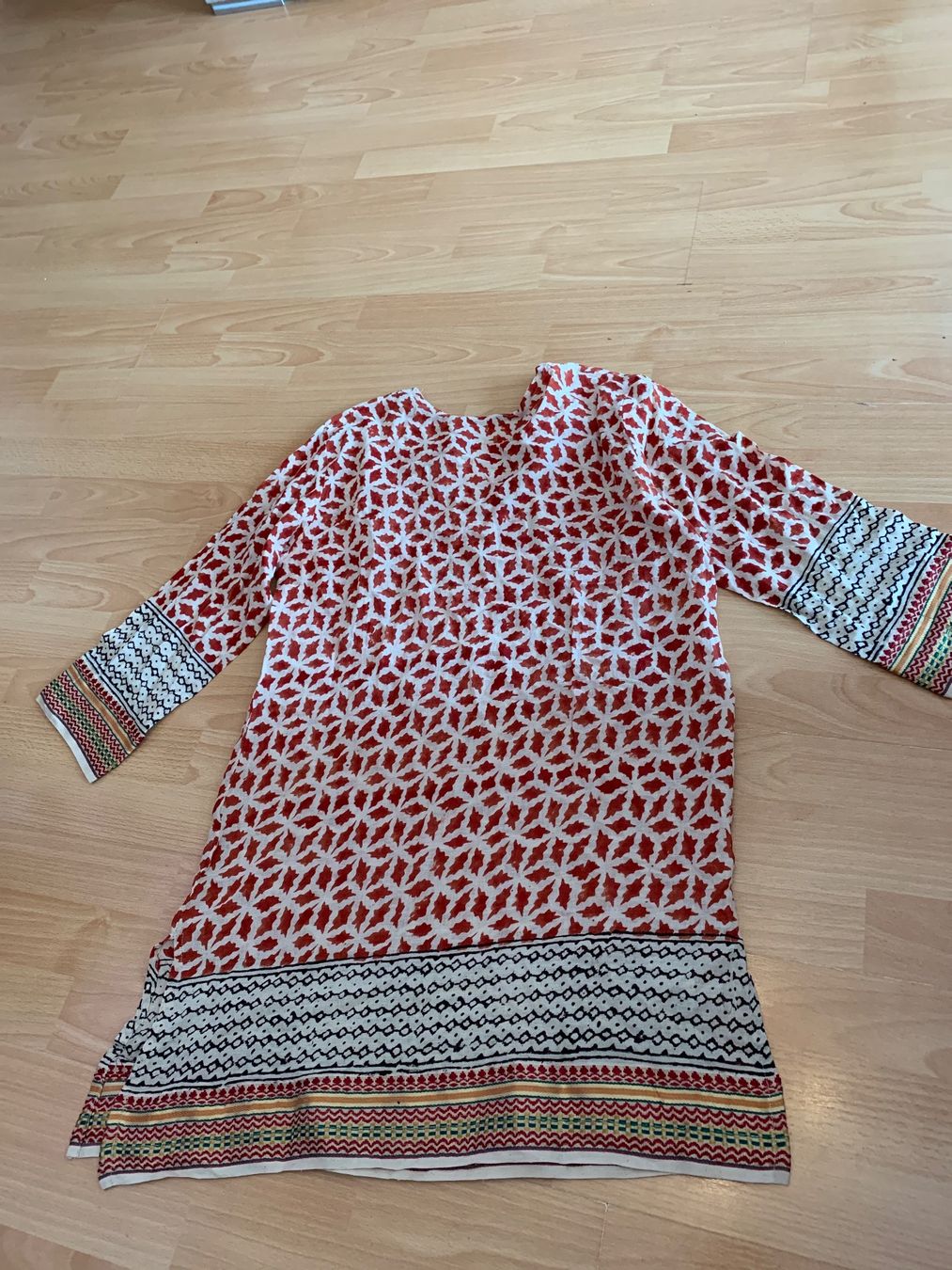 Tuniche: Jolie tunique de plage taille S-M – Usato da MEYRIN venduto da Gwendo10 1