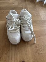 Sneaker von Bershka, Grösse 43
