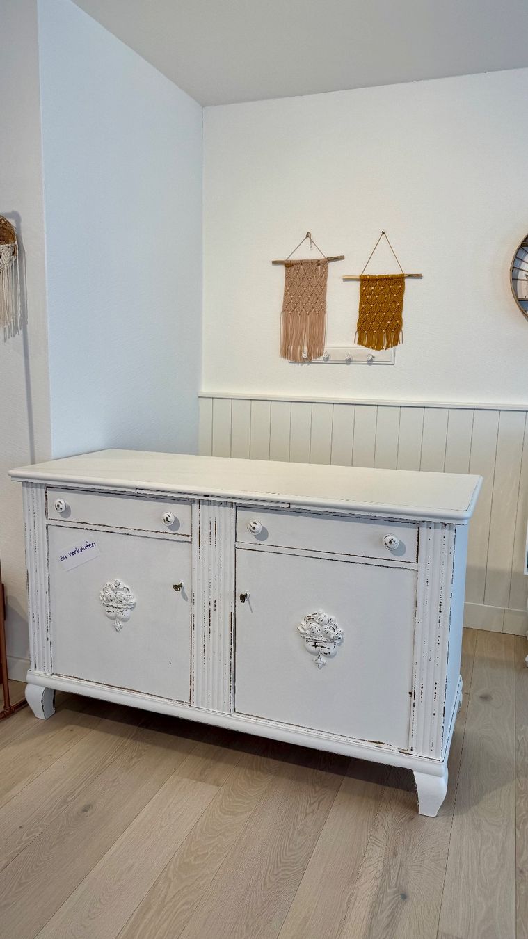 Cassettiere: Shabby Kommode Sideboard Theke weiss – Usato da Frauenfeld venduto da Airwalker10