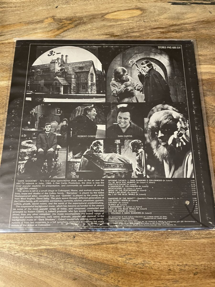 Vinyles: Dark Shadows -  Robert Cobert – D'occasion à Hombrechtikon par baersandro 1