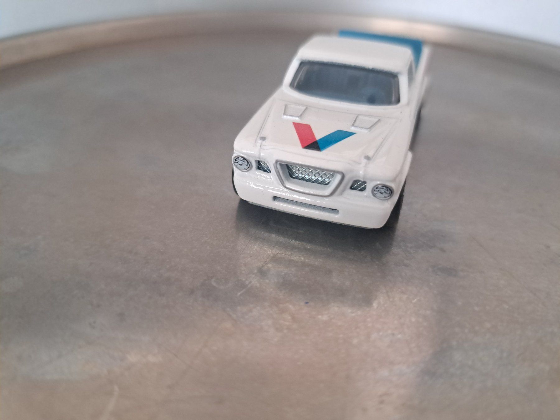 Hot Wheels Modellini d'auto: Hot Wheels Premium Valvoline Studebaker – Nuovo (secondo la descrizione) da Emmenbrücke venduto da bikesandmore75 2