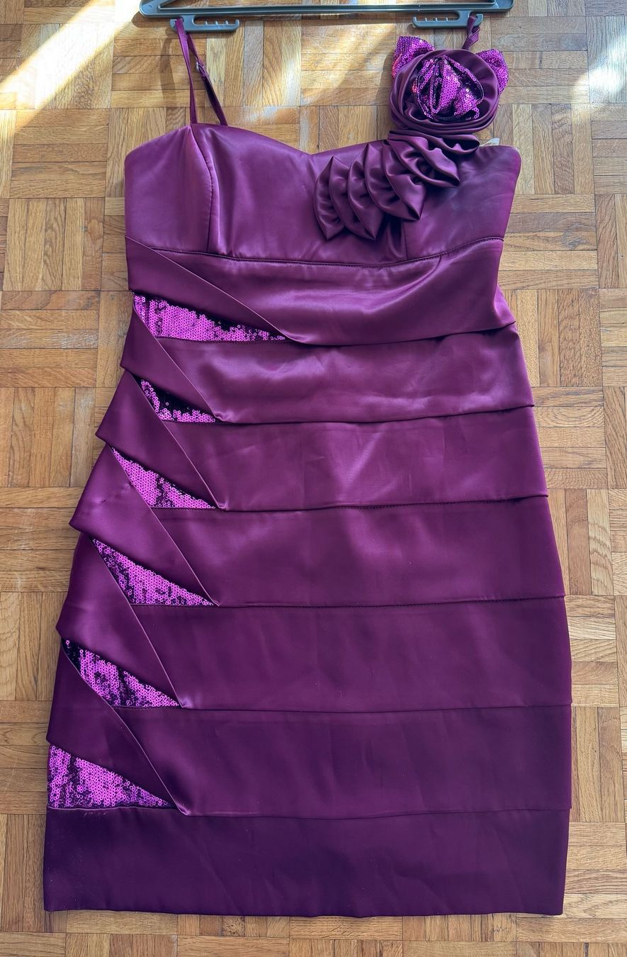 Vestiti: Robe de soirée élégante Abiyell, taille 36 violet neuve – Nuovo (secondo la descrizione) da Monthey venduto da Chez-Dani-81 1