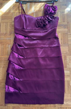 Robe de soirée élégante Abiyell, taille 36 violet neuve