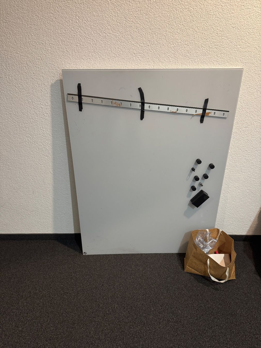 Lavagne: Chat Board 100 * 120 cm. – Usato da Männedorf venduto da left-overs 3