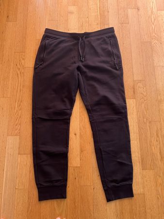 Armani turnhoze gr.L
