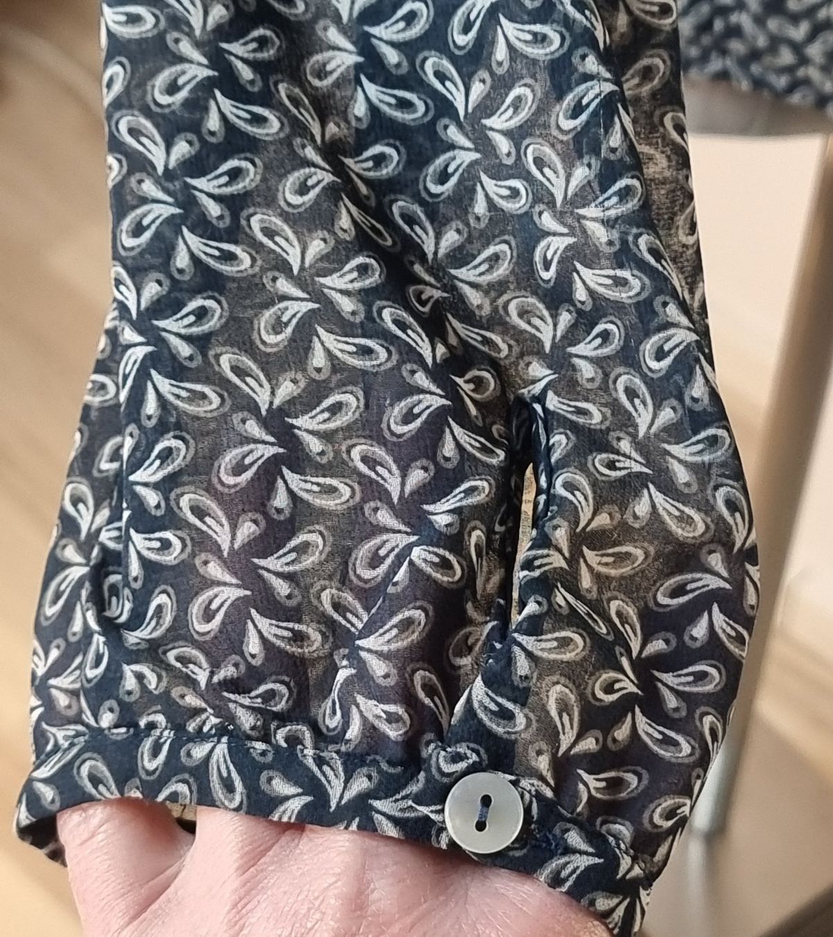 Blusen: S 36 SEIDENSTICKER leichte Bluse langarm Chiffon semitransp. – Neu (gemäss Beschreibung) aus Dürnten von Bachtelsurfer 6