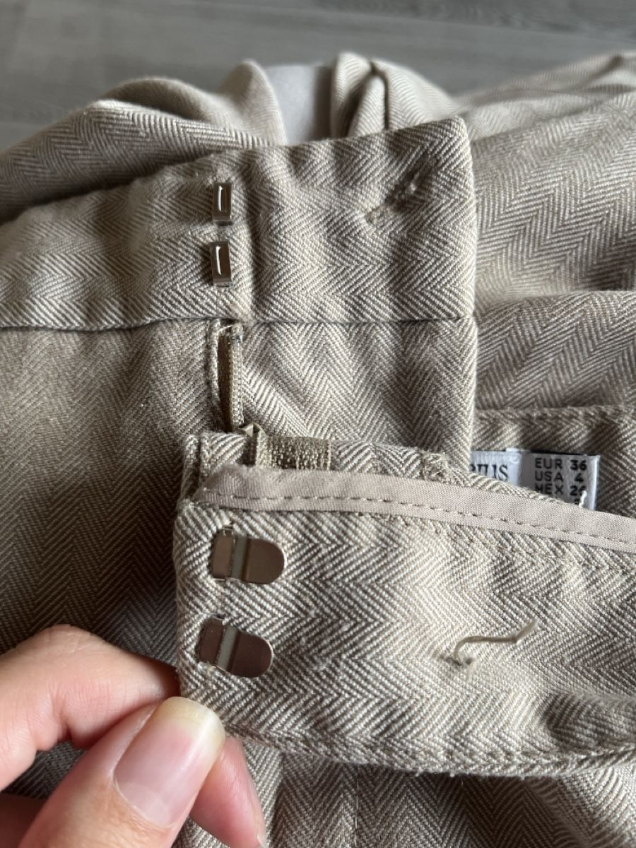 Stradivarius Hosen: Pantalon beige large – Gebraucht aus Le Locle von Ophelhugy 2