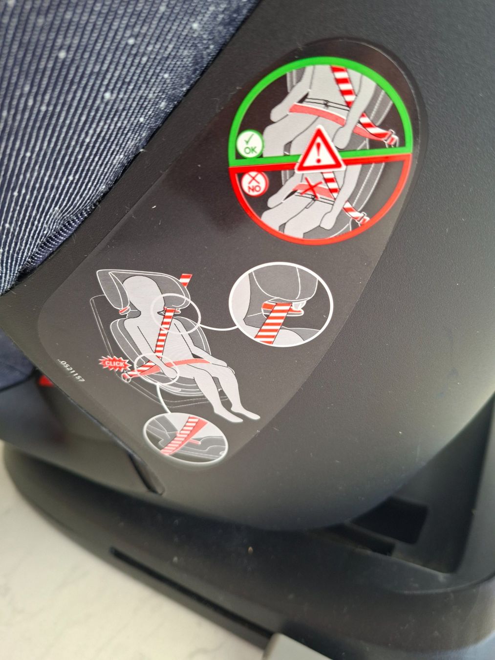 Maxi-Cosi Sièges auto: Maxi Cosi Rodifix Autositz blau – D'occasion à Hirschthal par rc-xdreams 3