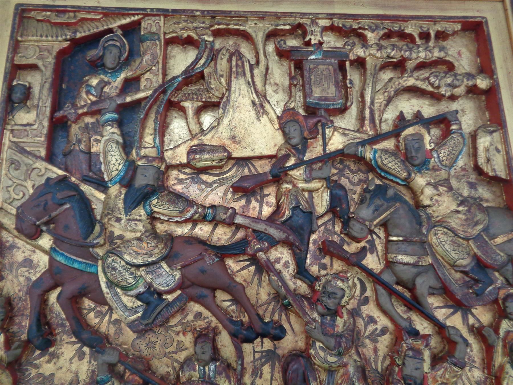Foto & Immagini: China Holzrelief geschnitzt vergoldet – Usato da Chur venduto da omonia 1