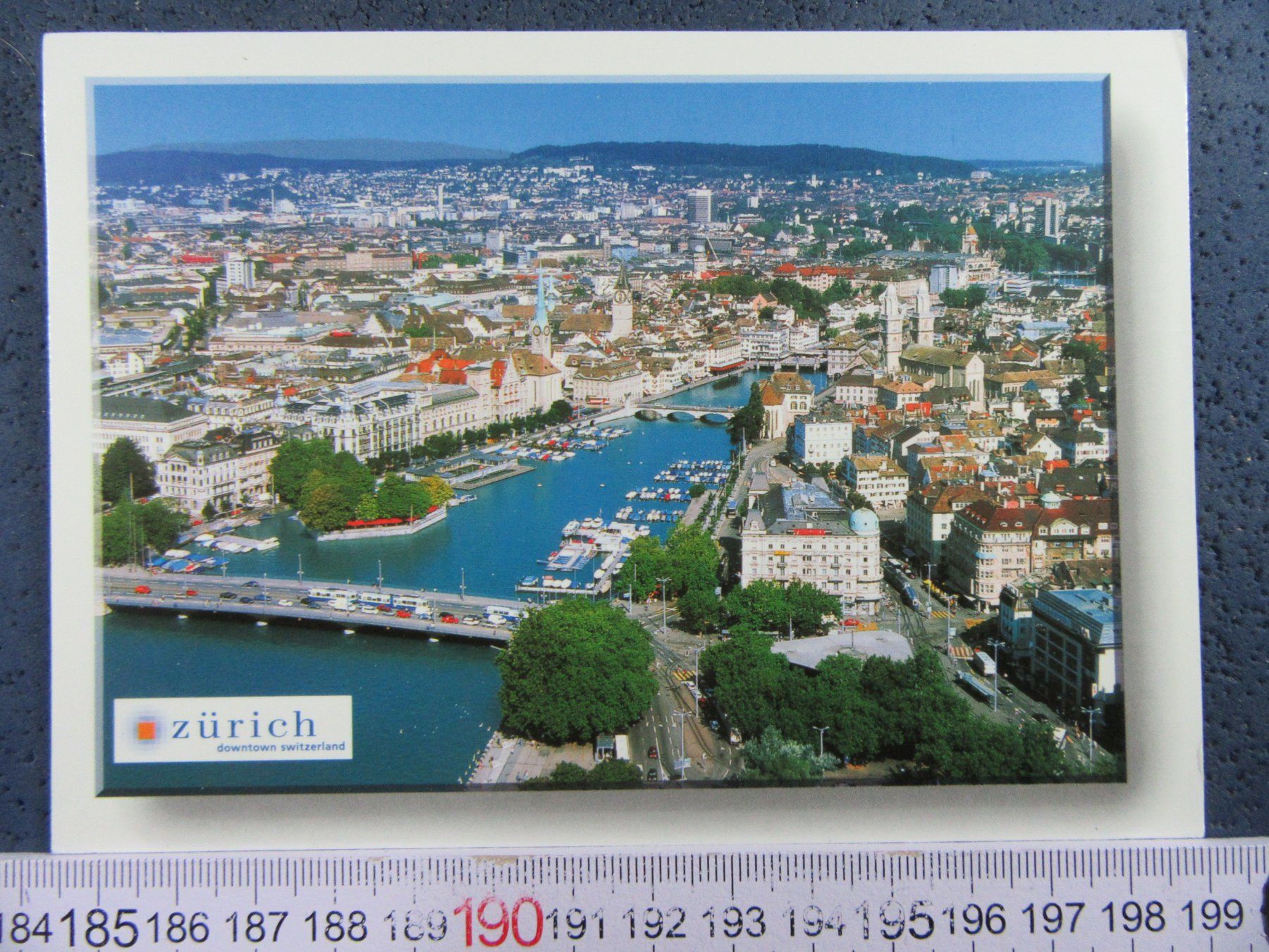 Cartoline postali: ZÜRICH MIT LIMMAT 2004 LUFTBILD – Usato da Ettingen venduto da Hausi4711