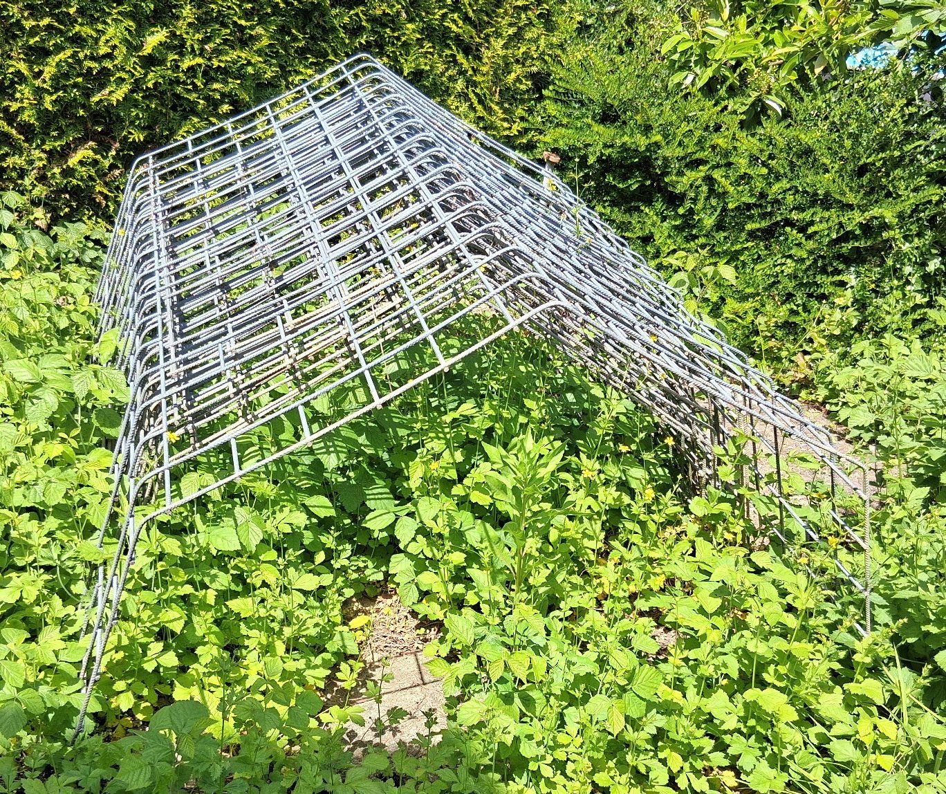 Gitter & Roste: Treibbeet-Gitter-Dach, 1.1m lang – Gebraucht aus Goldach von murggdue