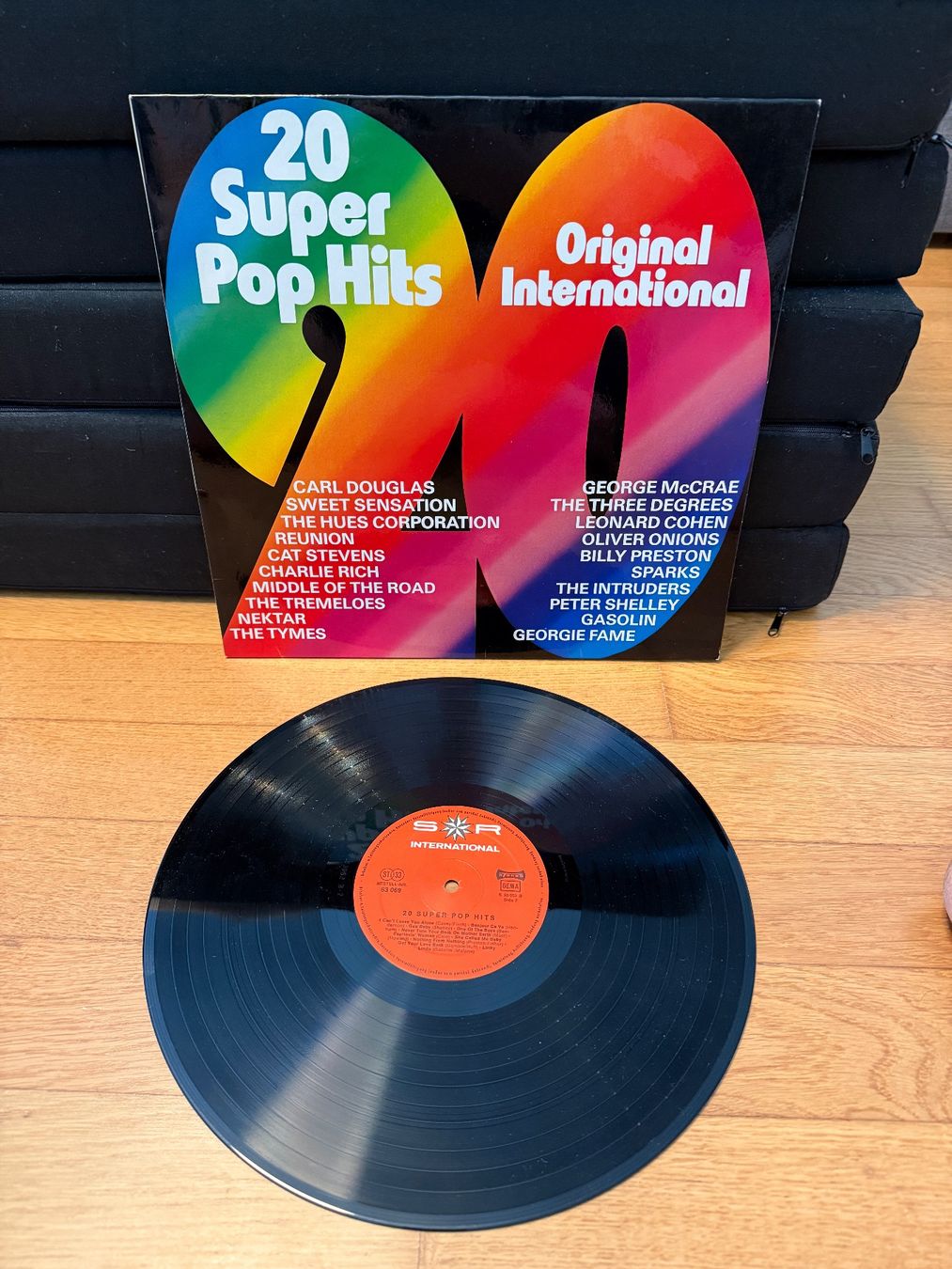 Dischi in vinile: 20 Super Pop Hits Vinyl LP – Usato da Ennetbürgen venduto da sto_2rrg