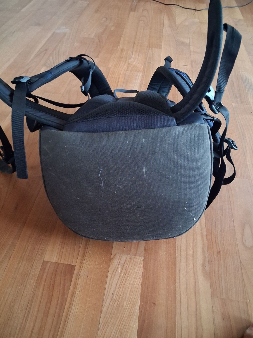 Satch Zaini: Rucksack Satch blau mit Muster guter Zustand – Usato da Luzern venduto da fap_7tnm 5