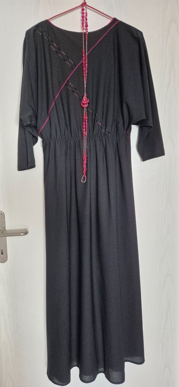 Vestiti: Robe de soirée vintage – Usato da Villars-sur-Glane venduto da Verocac