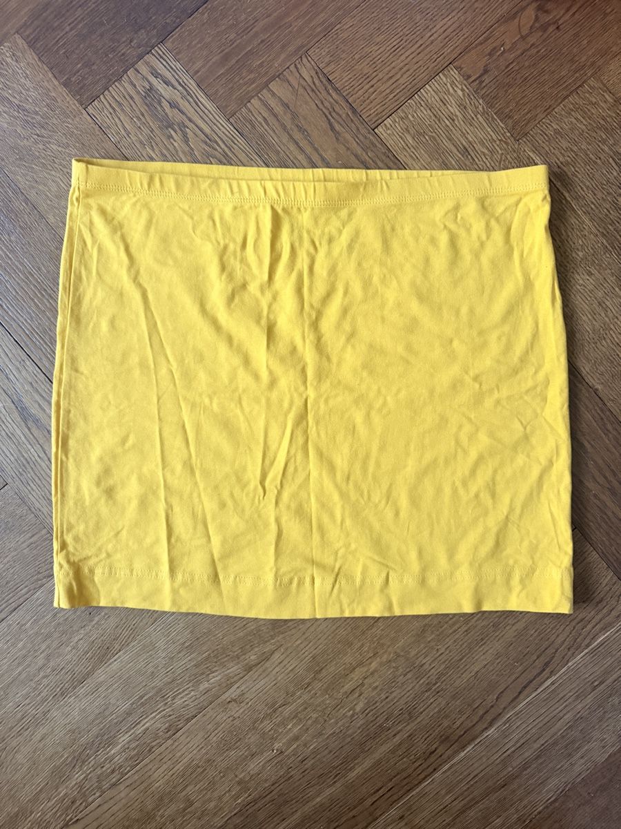 H&M Gonne: Gelber H&M Basic Rock, Grösse L (neuwertig) – Nuovo (secondo la descrizione) da Zürich venduto da nakasch