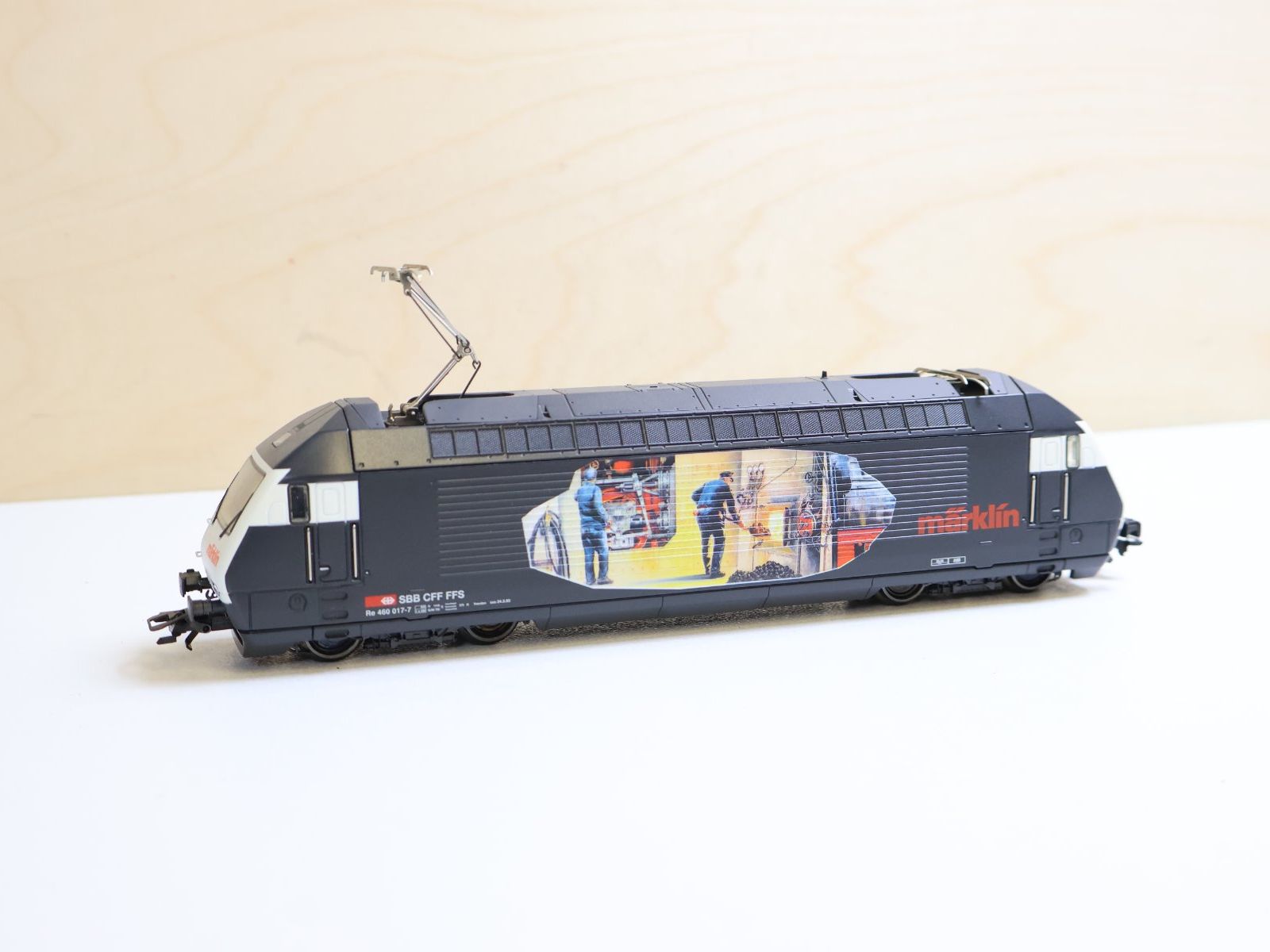 Märklin Modellini di ferrovie: Märklin SBB Re 460 E-Lok Heizerlok - Digital H0 – Usato da Winterthur venduto da Monstera 4