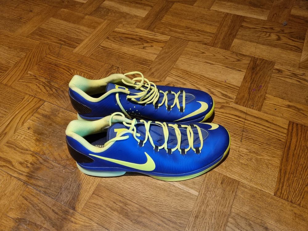 Chaussure de foot taille 49.5 clearance
