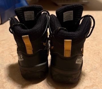 Jack Wolfskin Chaussures garçon: WANDERSCHUHE KINDER - JACK WOLFSKIN – D'occasion à Neftenbach par Aldo_C 1