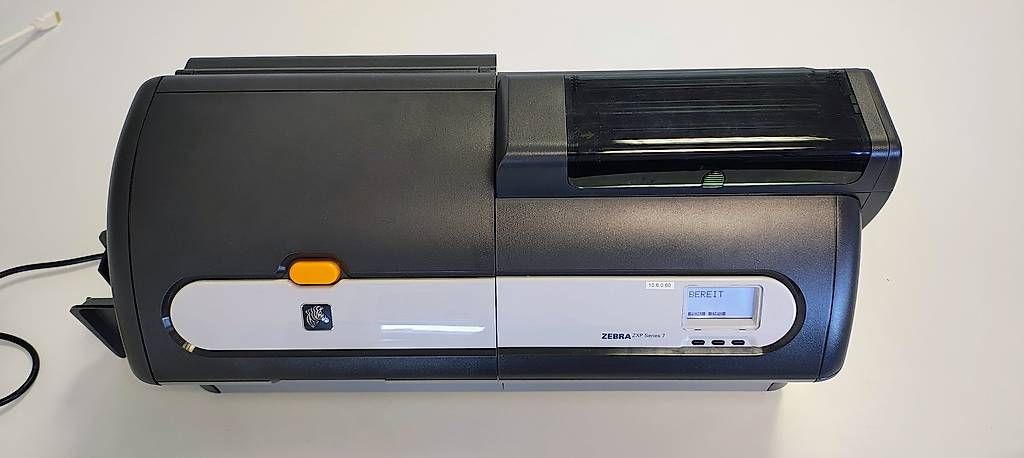 Zebra Drucker: Zebra ZXP Series 7 Kartendrucker – Gebraucht aus Bülach von Surbetone 2