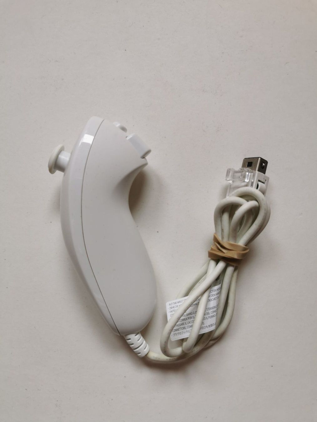 Nintendo Controller: Wii - Nunchuk – Usato da Lenzburg venduto da eyworld