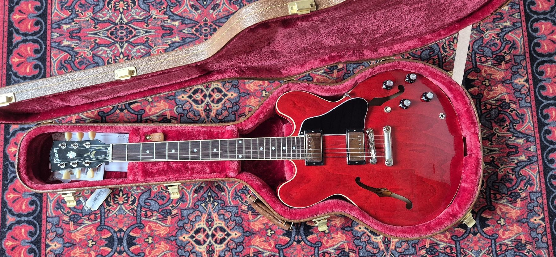 Gibson Strumenti musicali: Gibson ES335 Dot in Topzustand! – Nuovo (secondo la descrizione) da Aarburg venduto da indierocker