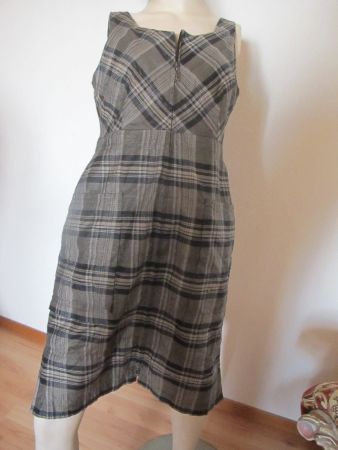 schönes klassisches Kleid von Evelin Brandt Gr.40 ( M )