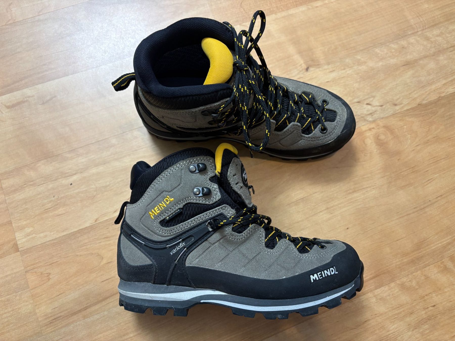 Meindl Scarpe da donna: Wie neu: Wanderschuhe Meindl Grösse 38 – Nuovo (secondo la descrizione) da Willisau venduto da ani_gtk8