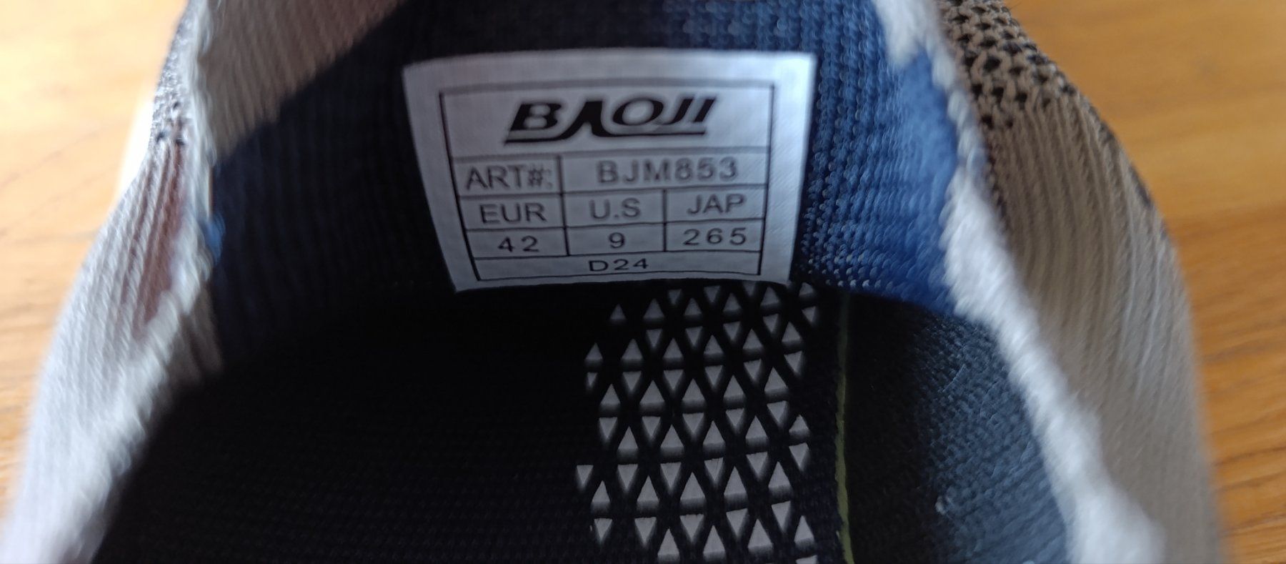 Herrenschuhe: Herren Sneakers leicht Gr. 42 Neu – Neu und originalverpackt aus Zürich von VorlonShadow 8