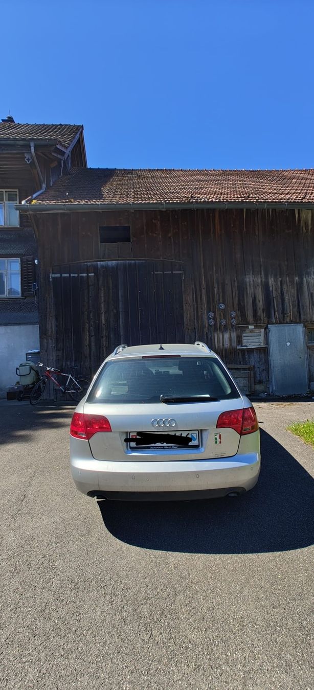 Audi Automobili: Audi A4 3.0 TDI Avant Quattro qualmt – Difettoso da Gibswil venduto da cedricShift 1