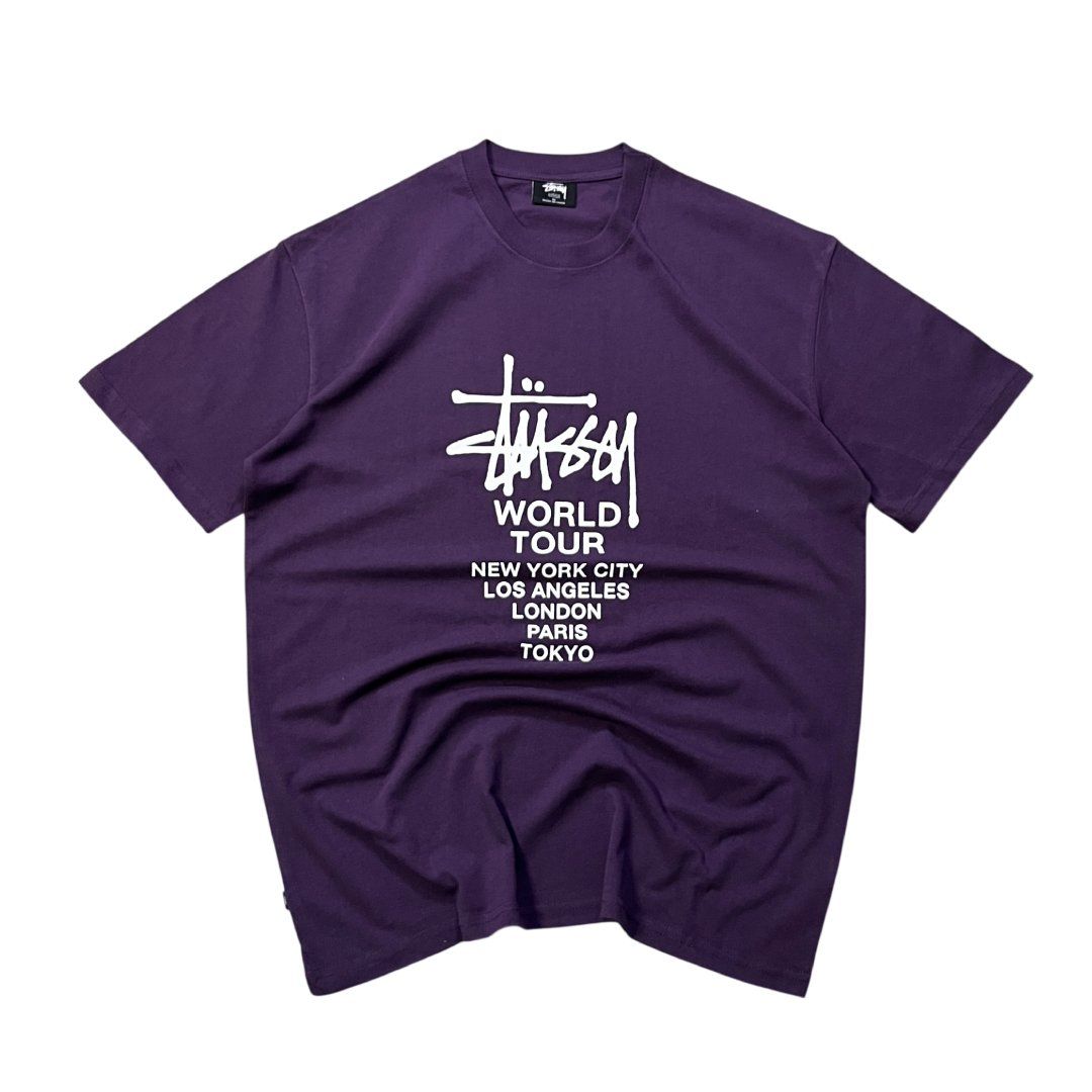 Stüssy T-shirt: Stüssy World Tour Tee (M) – Nuovo (secondo la descrizione) da Chamoson venduto da Sapoloshop