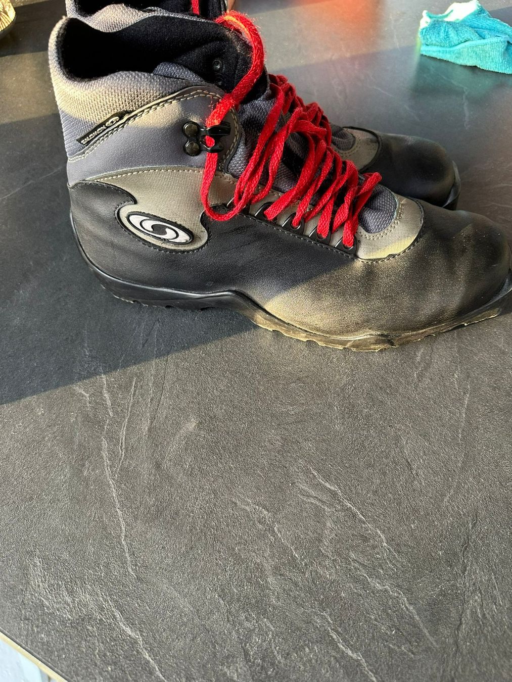 Scarpe da uomo: Salomon Langlaufschuhe Grösse 45 – Usato da Burgdorf venduto da interstellar2 1