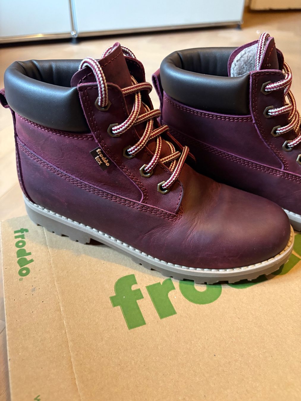 Froddo Scarpe per ragazzi: Frodo Tex Winterschuhe Gr. 34 – Nuovo (secondo la descrizione) da Wetzikon ZH venduto da Bimbo33 2
