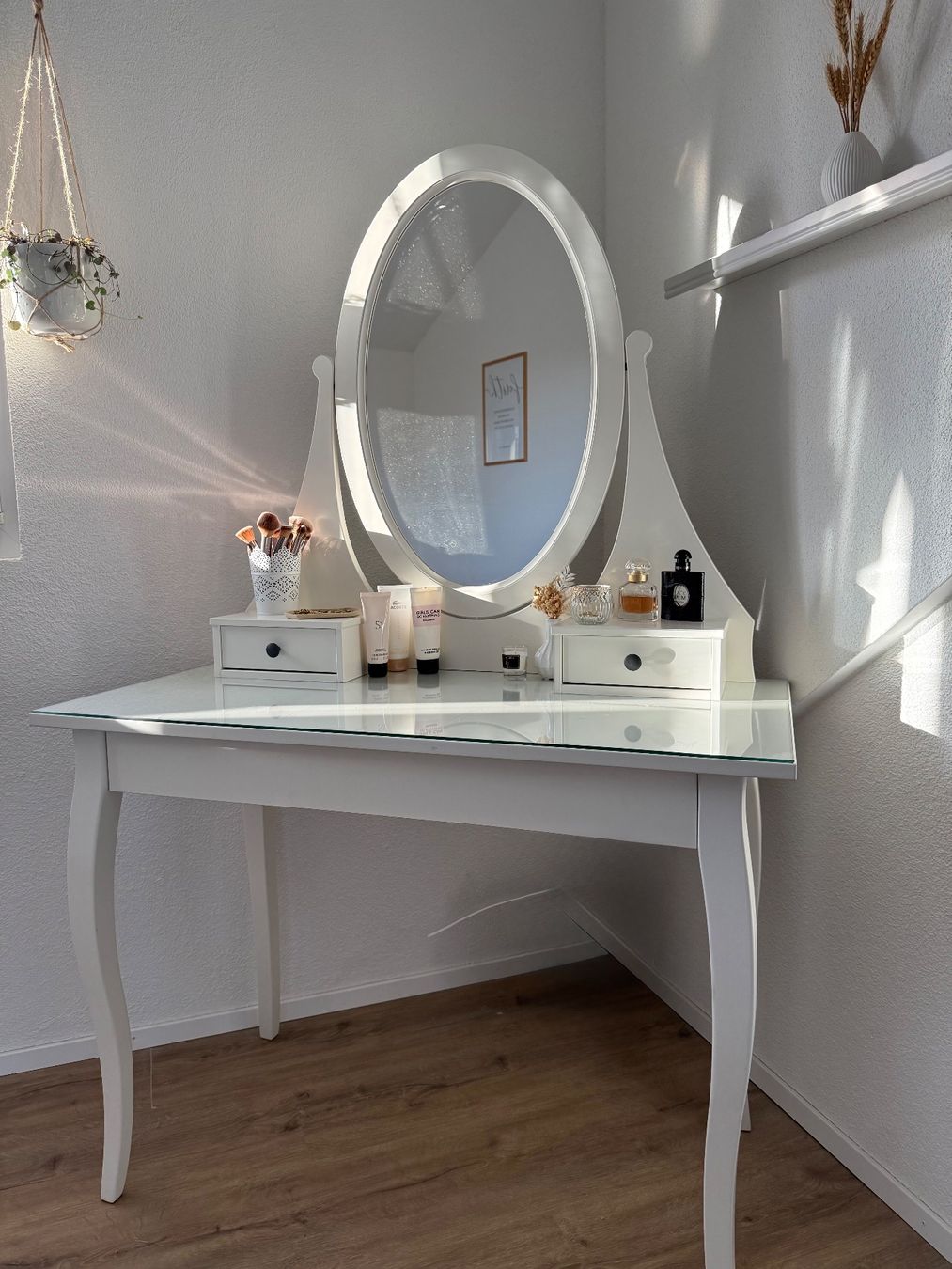 Ikea Schminktische: Schminktisch weiss Ikea – Gebraucht aus Oppikon von jur_h26w