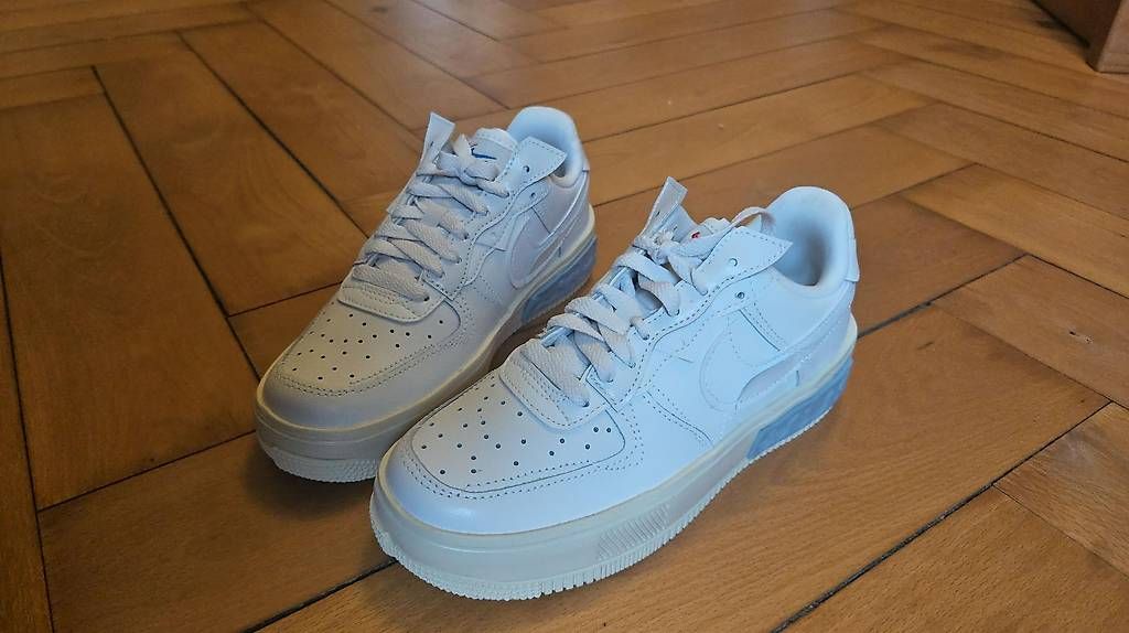 Nike Damenschuhe: Nike Air force Fontana Grösse 38 – Neu und originalverpackt aus Bern von Najarasarah 3