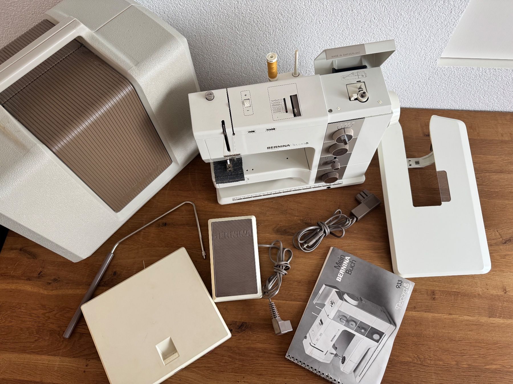 Bernina Nähmaschinen: Nähmaschine Bernina record 933 electronic – Gebraucht aus Frauenfeld von lind11 3