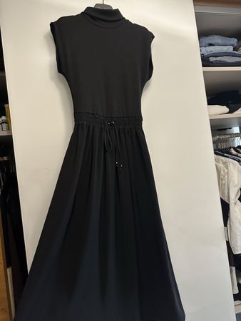 Zara Kleid