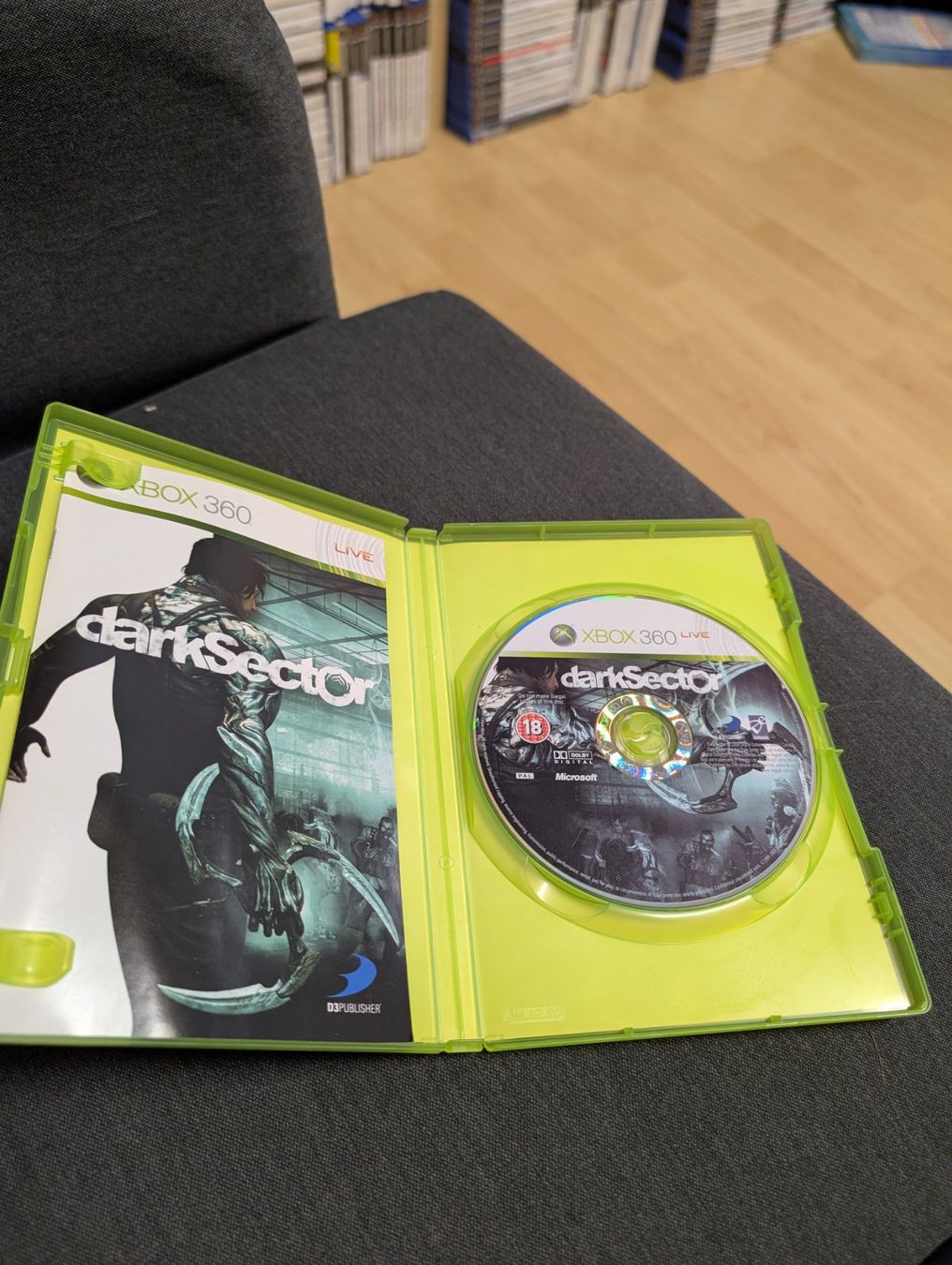 Giochi: Dark sector Microsoft Xbox 360 – Usato da Giubiasco venduto da Ticinerd 2