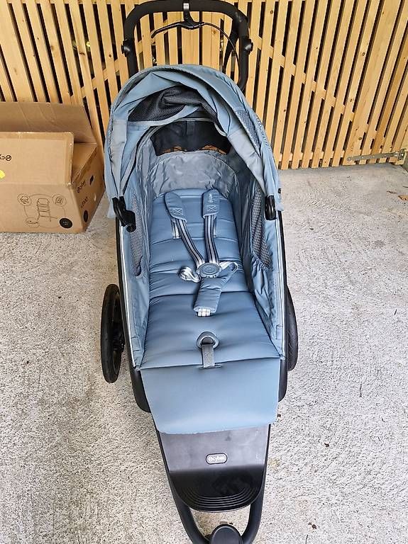 Carrozzine: CYBEX Gold  Avi Spin – Nuovo (secondo la descrizione) da Le Mont-sur-Lausanne venduto da EmersonT 1