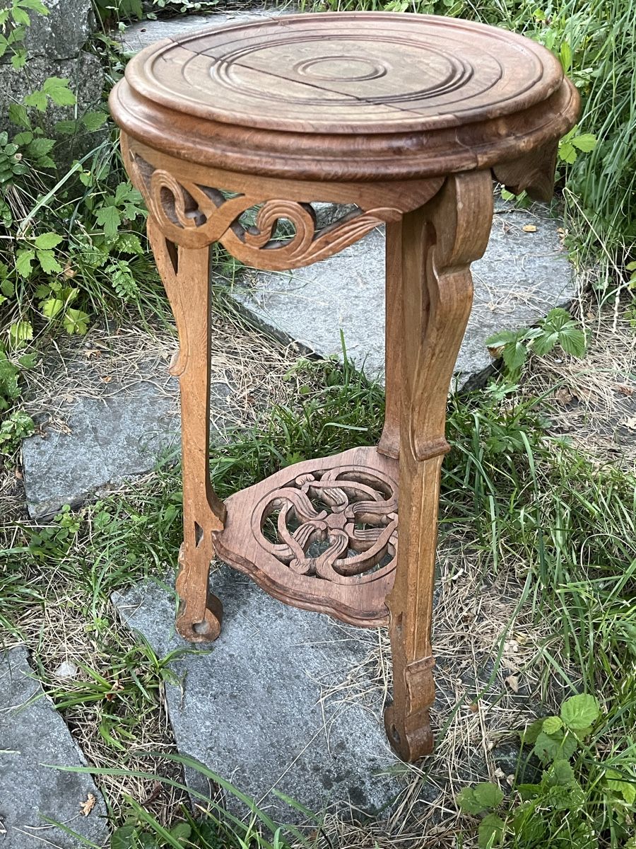 Altro per la casa: Jugendstil Blumenständer Blumentisch antik um 1900 – Usato da Wiesenberg venduto da swissantik 2