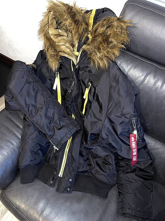 Jacken: Veste Alpha industries – Gebraucht aus Chernex von dan_5whc 2