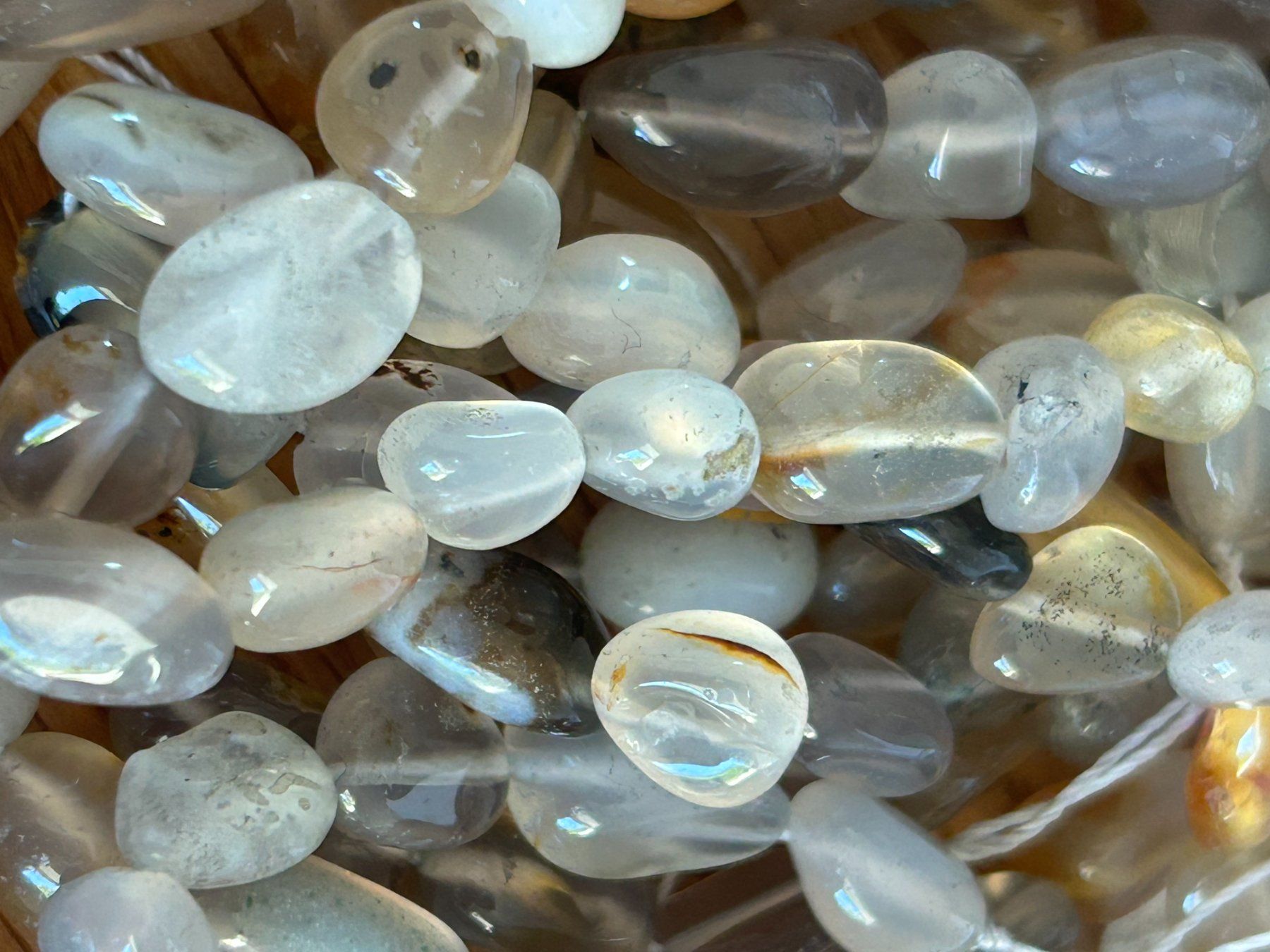 Pietre preziose: Strang echte grey agate Nuggets 6-8 mm – Nuovo e nell'imballaggio originale da Niederrohrdorf venduto da Ytobi 1