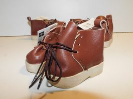Puppenschuhe 10 Paar neue Leder Holz Puppenschuhe  Sohle  7.
