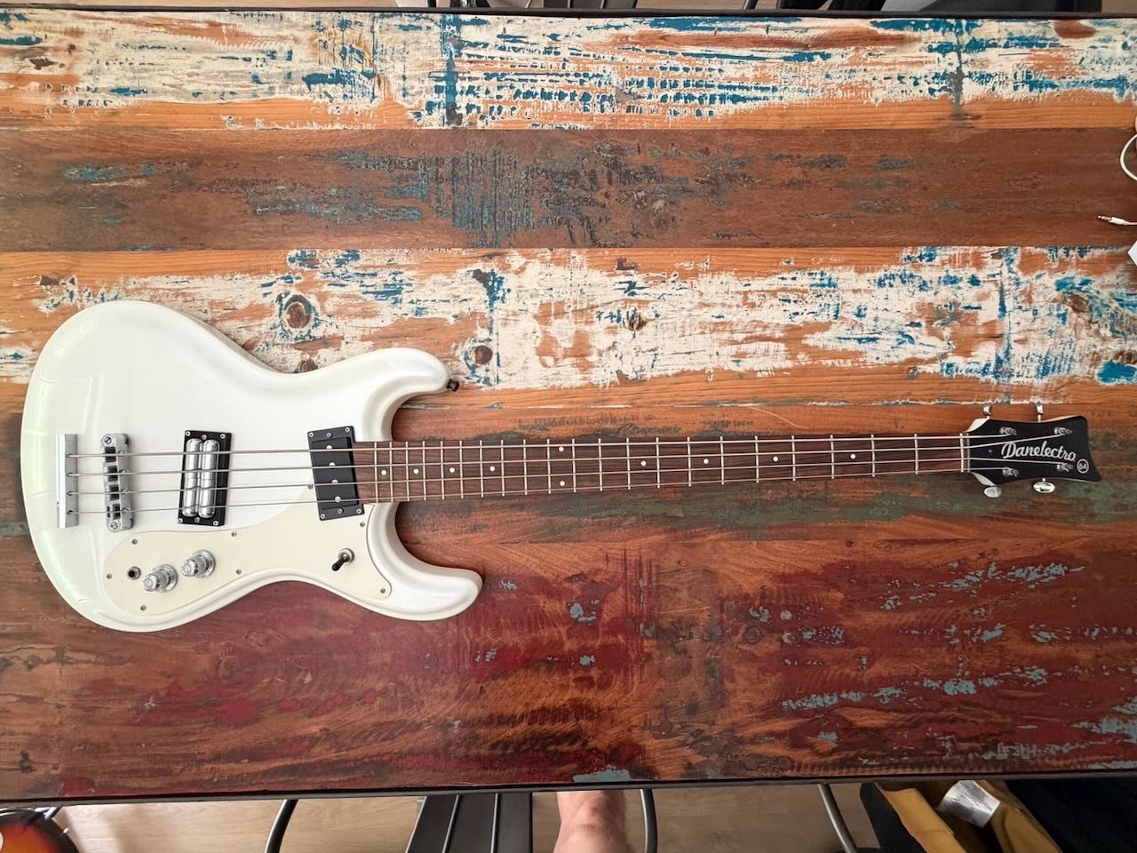 Danelectro Strumenti musicali: Danelectro 64 Bass - sehr selten – Usato da Fribourg venduto da Zimi81 3