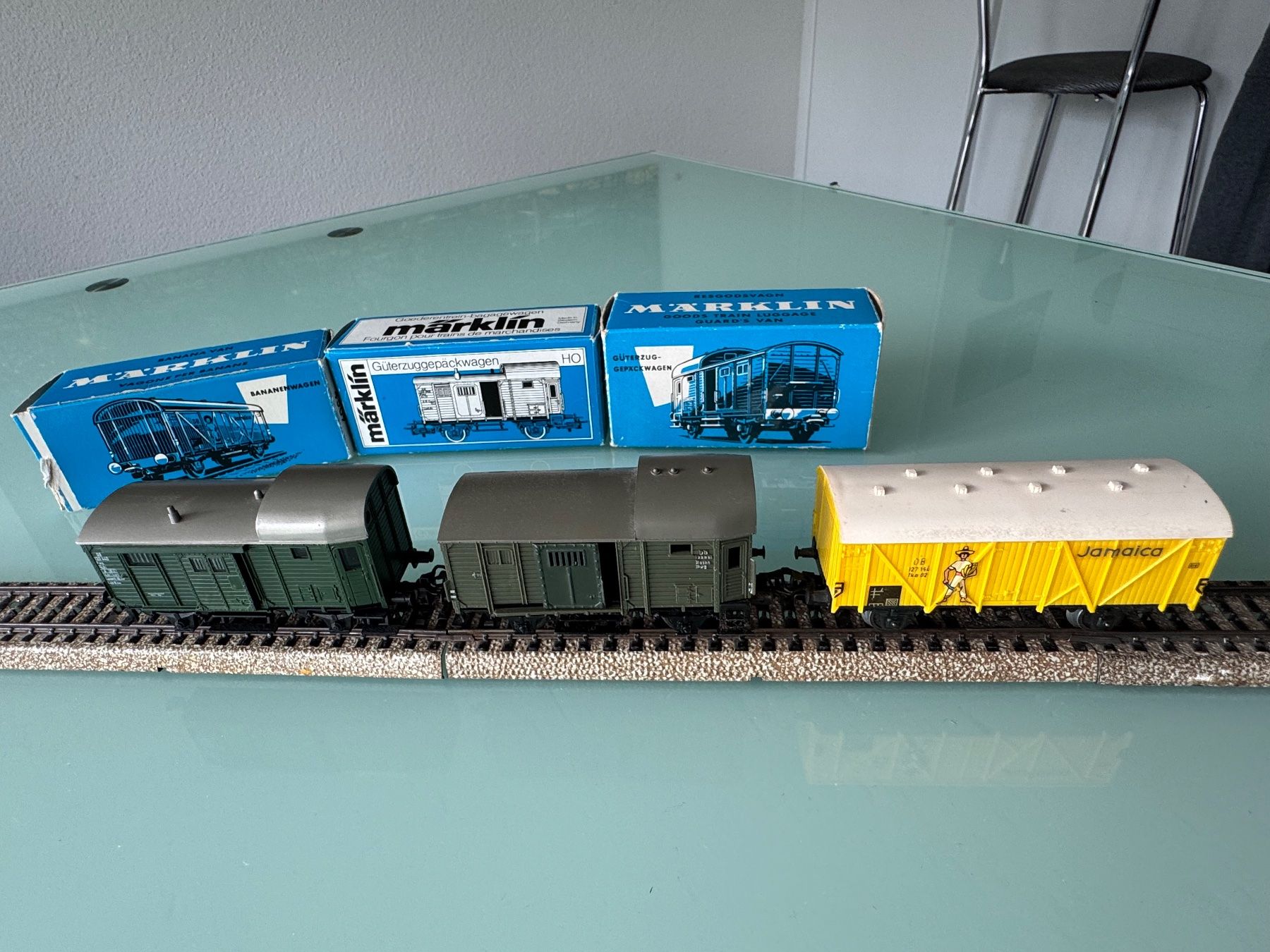 Märklin Modellini di ferrovie: 3 Märklin Güterwagen – Usato da Köniz venduto da Henebe