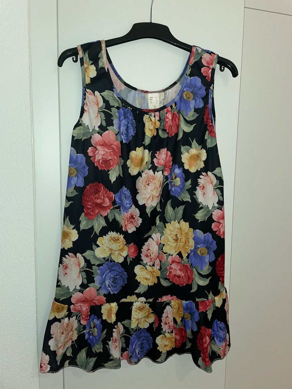 Kleider: Kleid – Gebraucht aus Fislisbach von arse